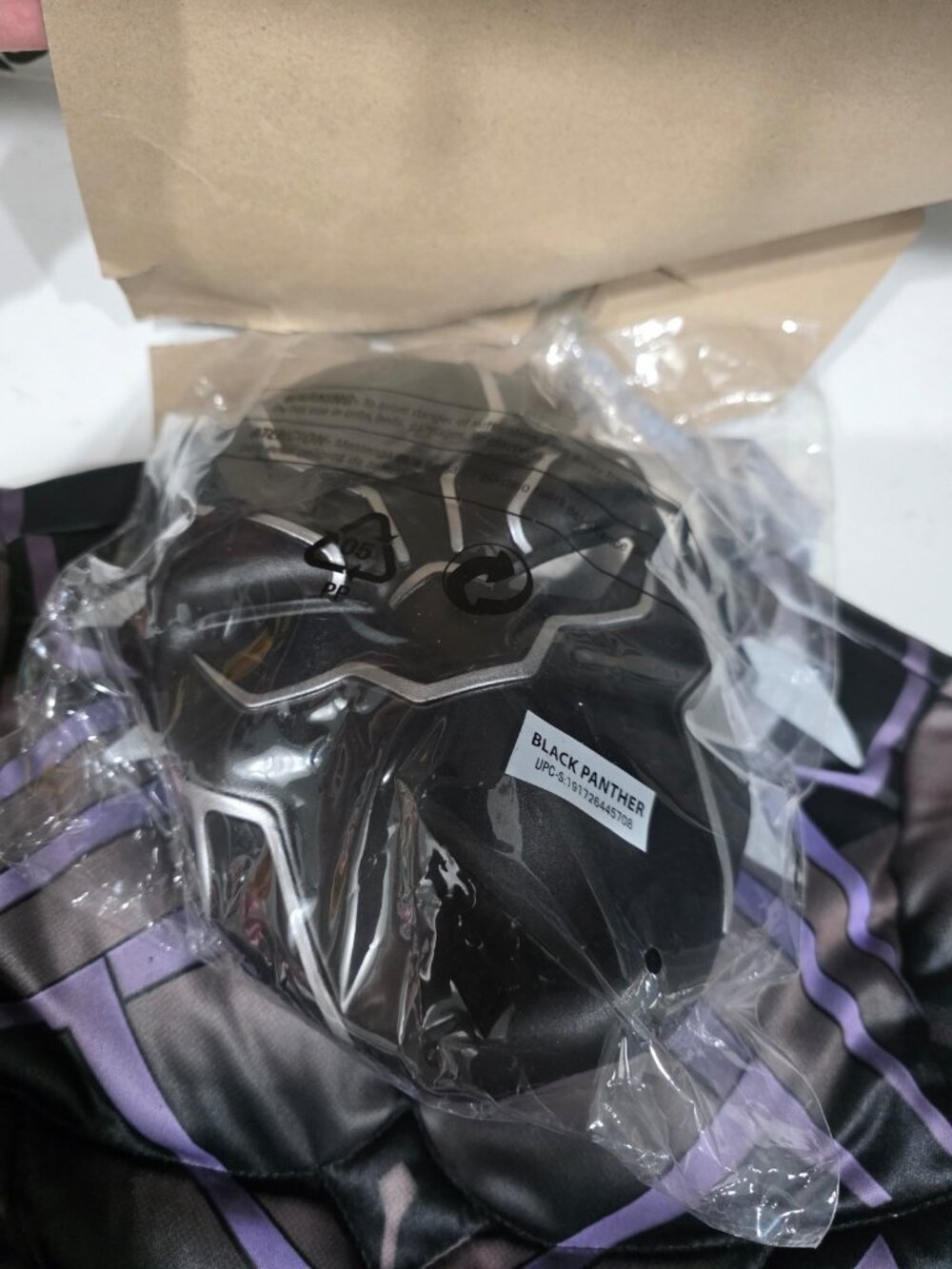 NEW Black Panther Halloween Dress Up Costume Boys Small 6/7 with Mask - Picture 5 of 6